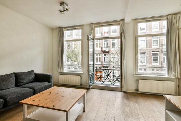 Photo 3 of Rustenburgerstraat 371-1