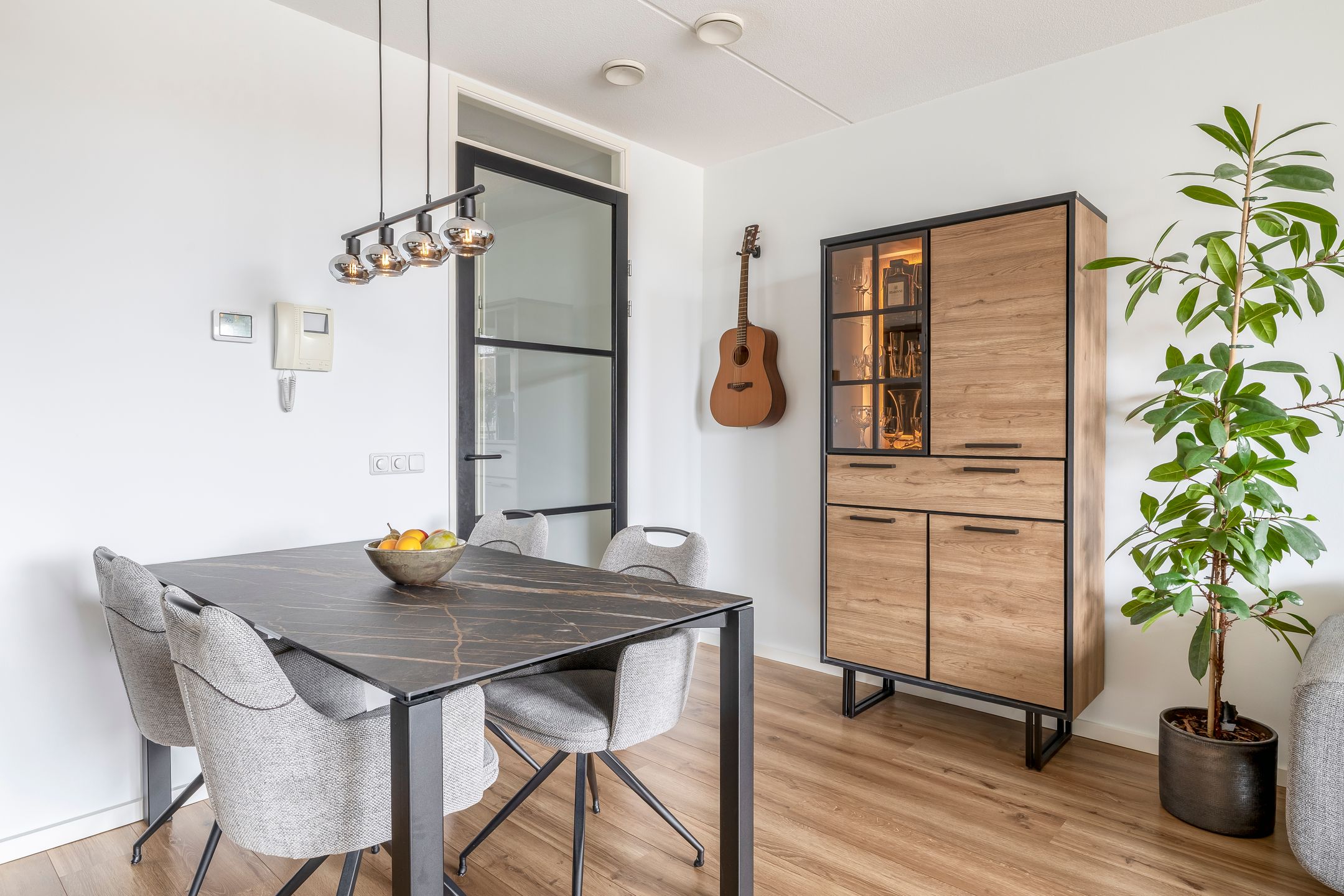 Foto 15 van Grote Woerdlaan 8-E