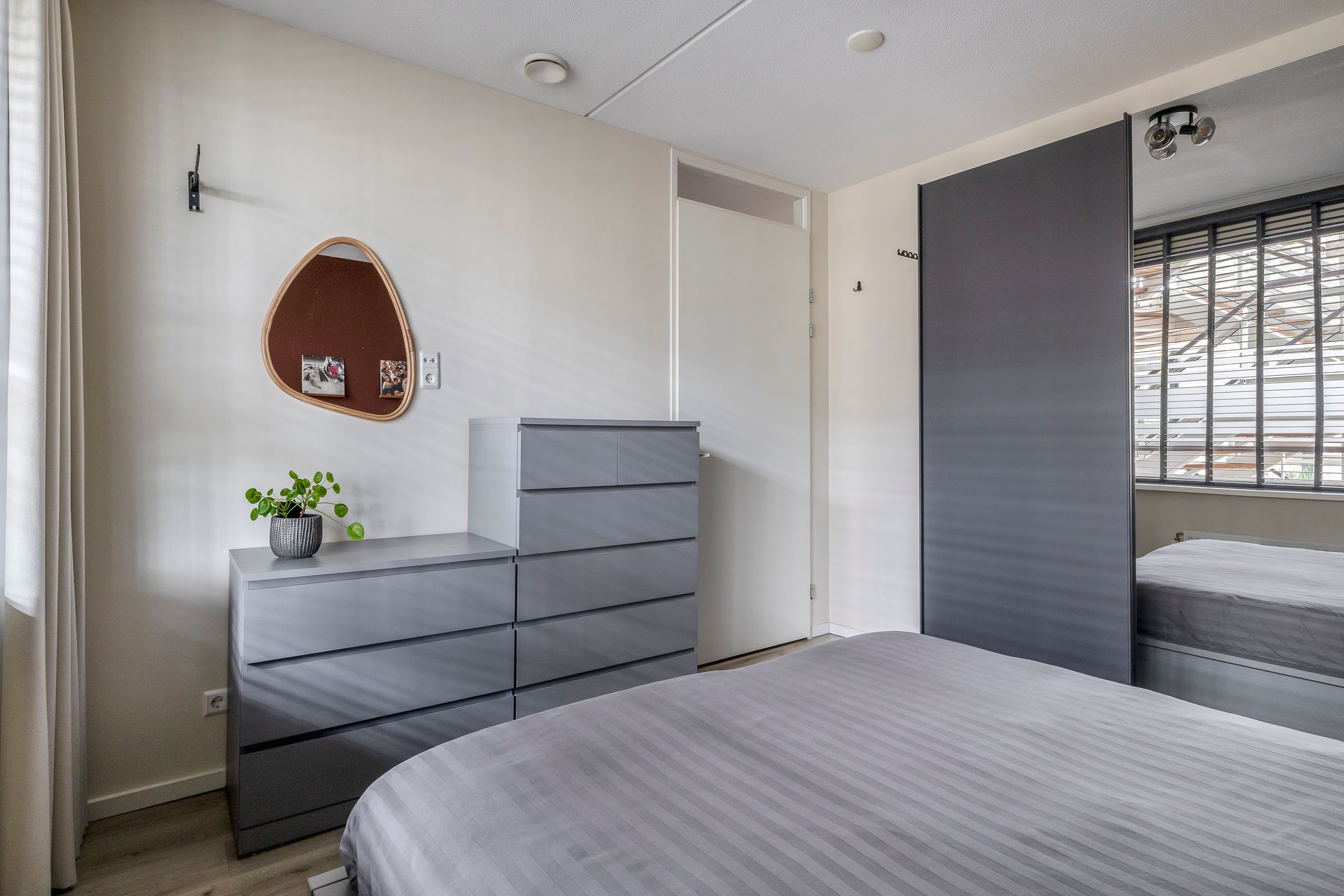 Foto 21 van Grote Woerdlaan 8-E