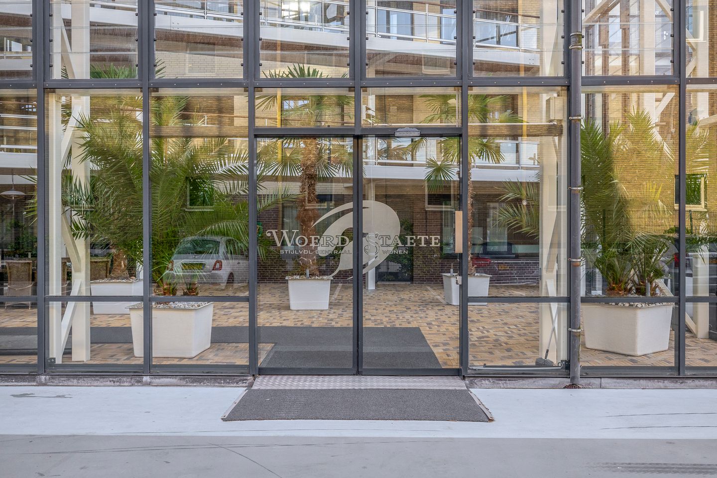 Foto 29 van Grote Woerdlaan 8-E