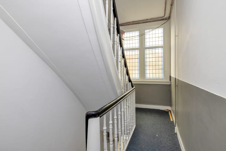 Foto 9 van Brederodestraat 99-3