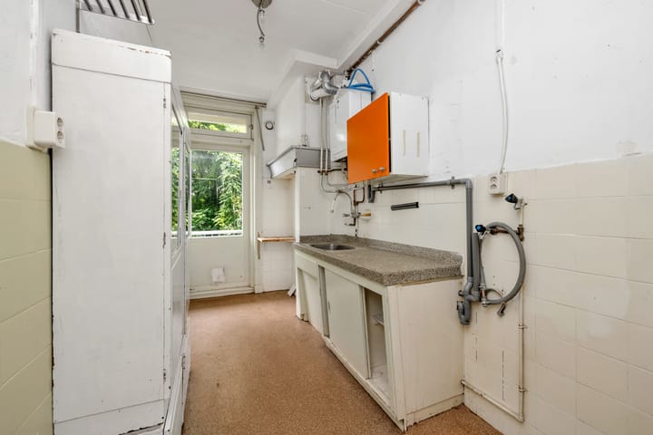 Foto 28 van Brederodestraat 99-3