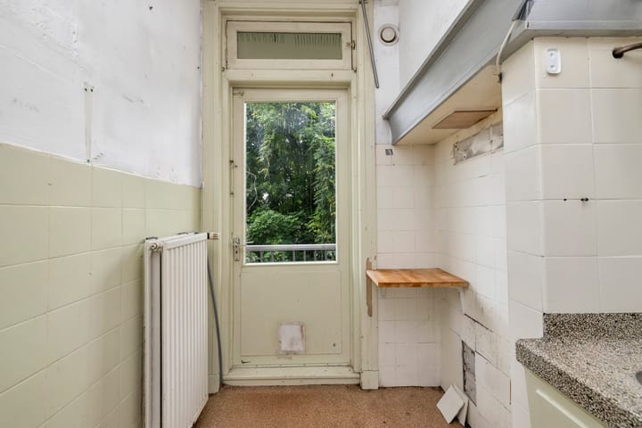 Foto 31 van Brederodestraat 99-3