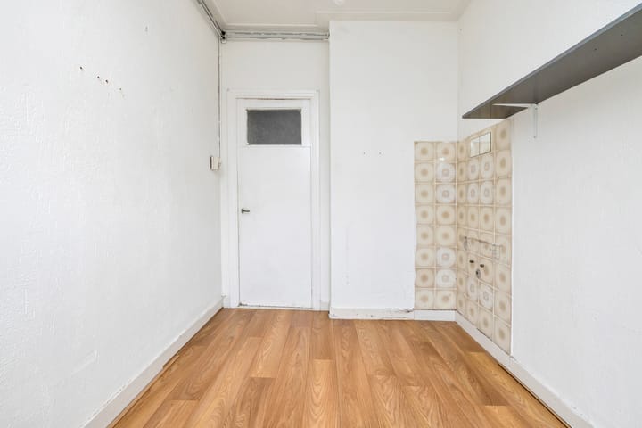 Foto 35 van Brederodestraat 99-3