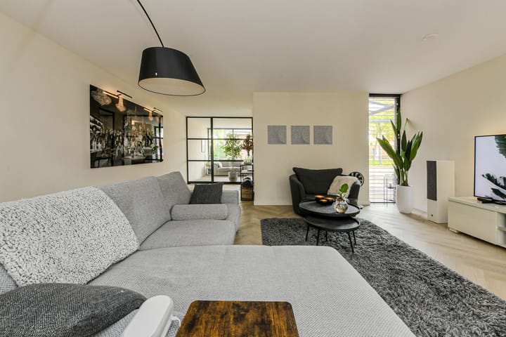 Foto 10 van Heisprong 33