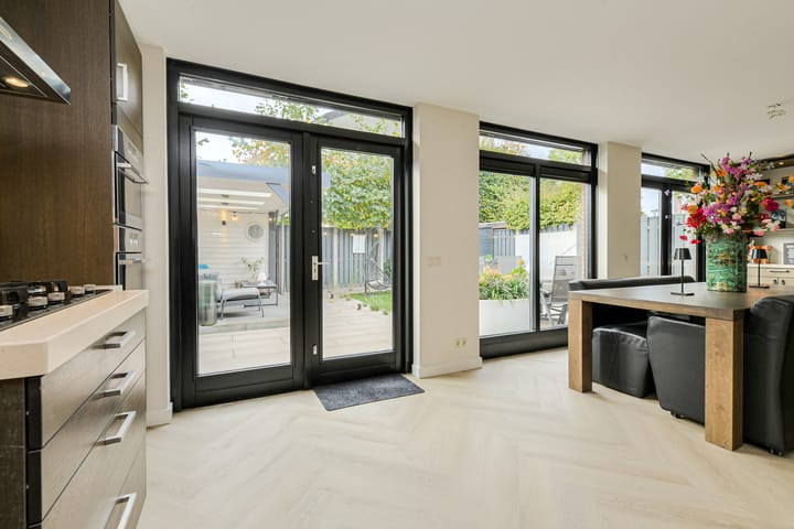 Foto 16 van Heisprong 33