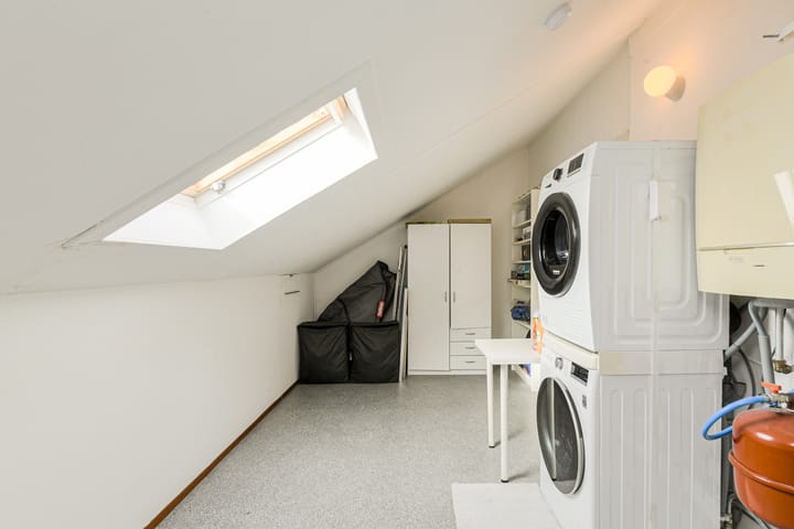 Foto 45 van Heisprong 33