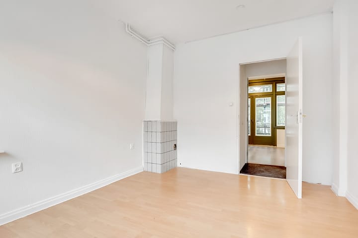 Foto 5 van Van Koetsveldstraat 111