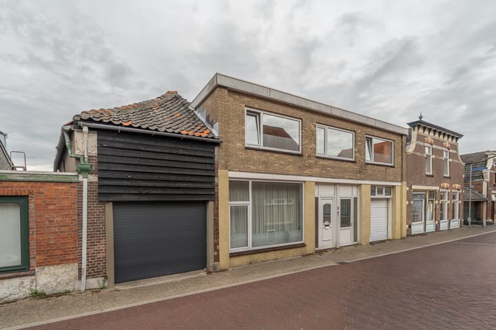 Photo 6 of Kanaalstraat 11