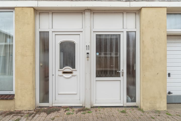 Photo 9 of Kanaalstraat 11