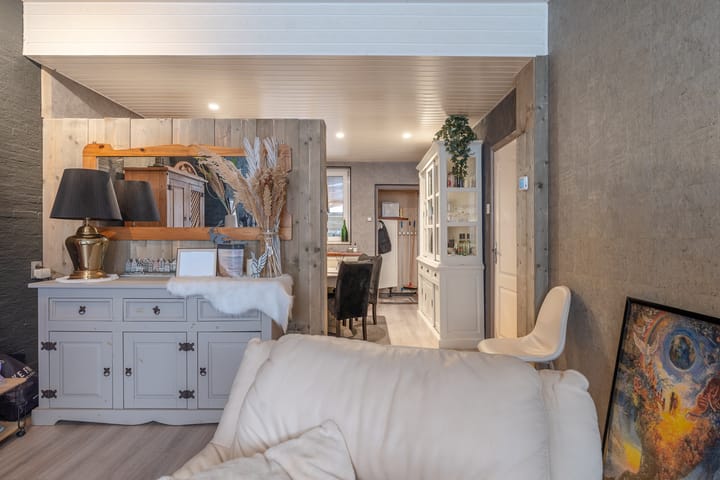 Photo 14 of Kanaalstraat 11