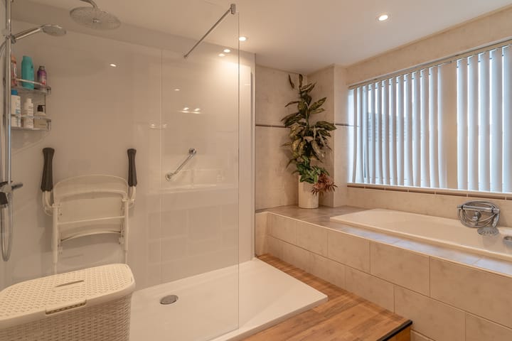 Photo 32 of Kanaalstraat 11