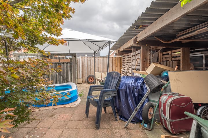 Photo 36 of Kanaalstraat 11