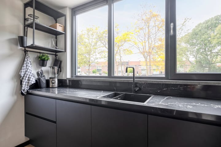 Foto 15 van Aakstraat 12