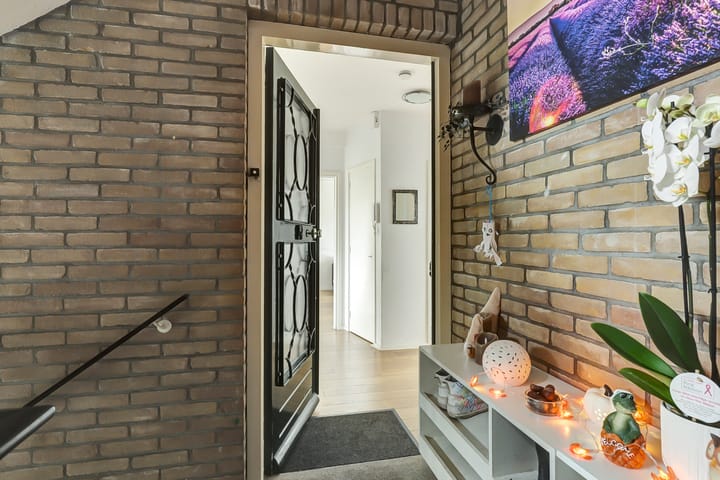 Photo 12 of Van den Endelaan 127