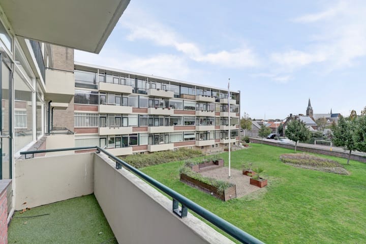 Photo 33 of Van den Endelaan 127