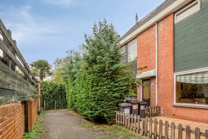 Foto 1 van Lindholm 162