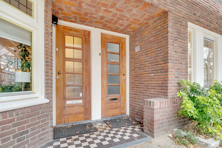 Foto 2 van Van Koetsveldstraat 111