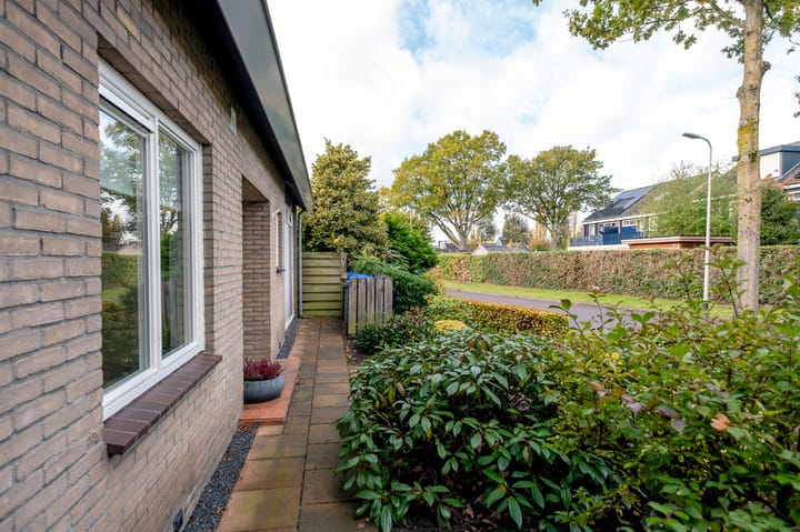 Foto 45 van Lonerstraat 4