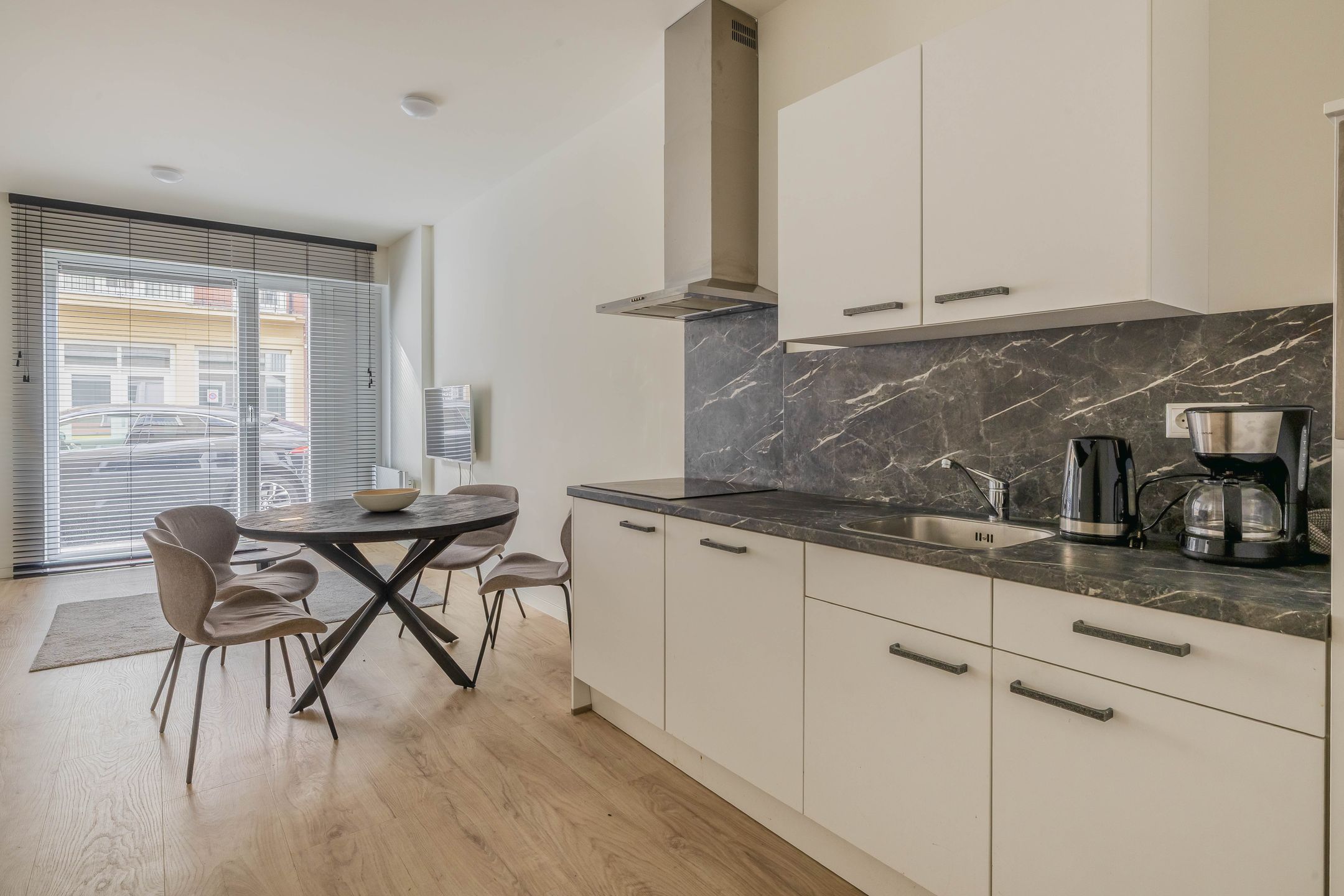 Photo 3 of Kluisstraat 3-B