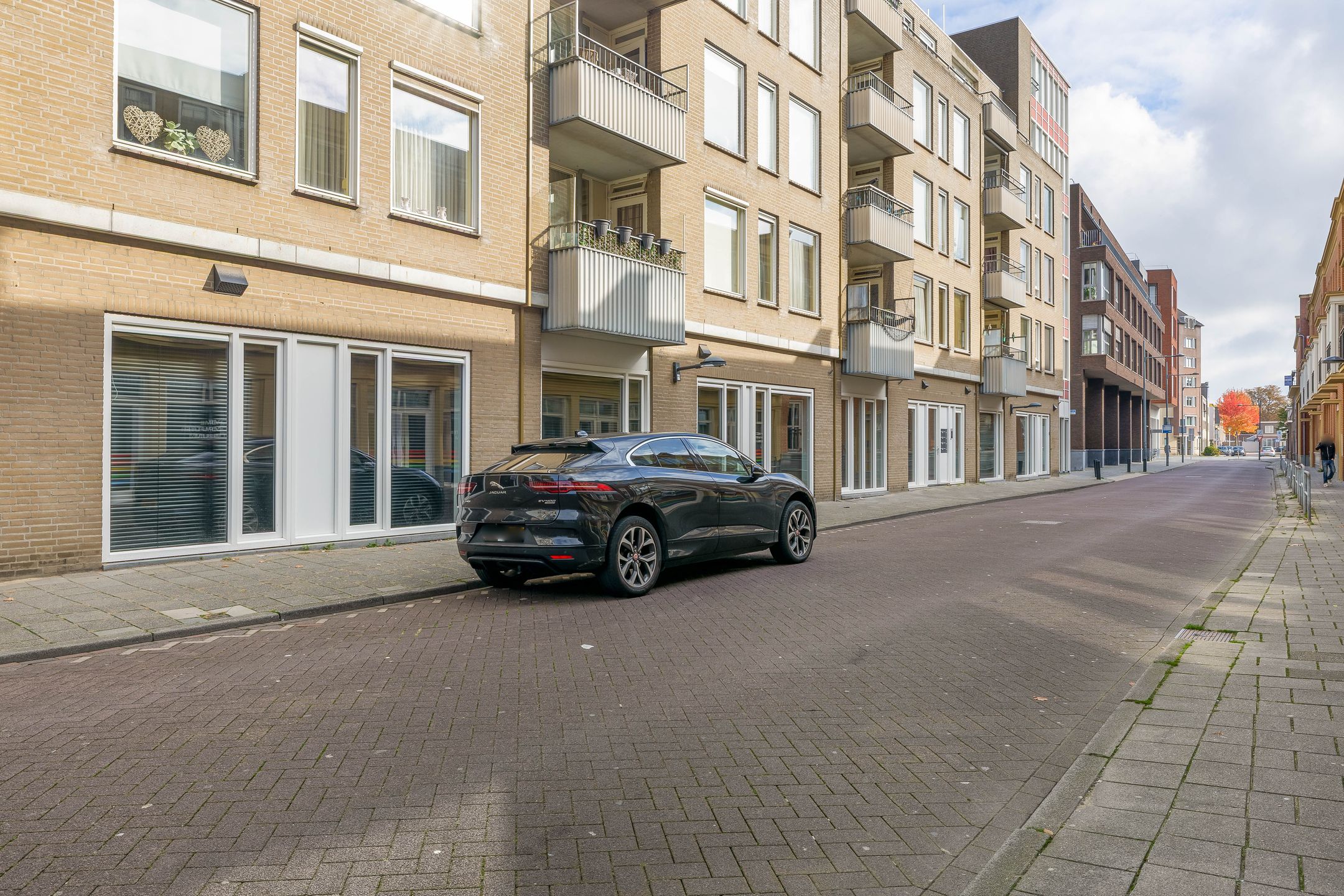 Photo 6 of Kluisstraat 3-B