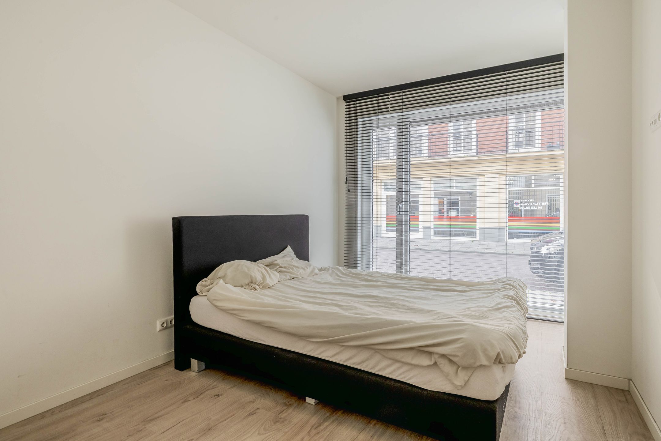 Photo 21 of Kluisstraat 3-B