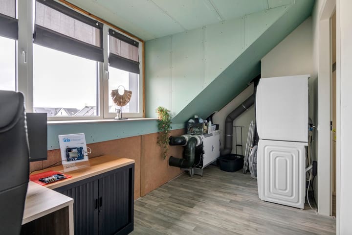 Photo 31 of Strengpers 18