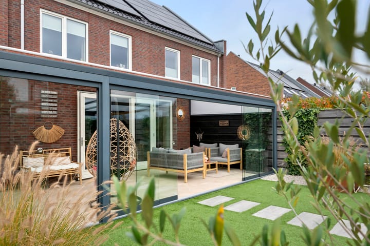 Photo 36 of Strengpers 18