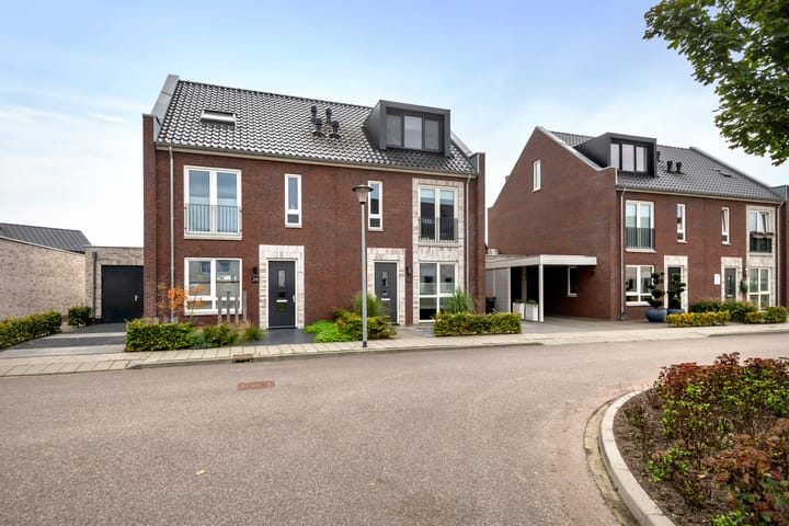 Photo 39 of Strengpers 18