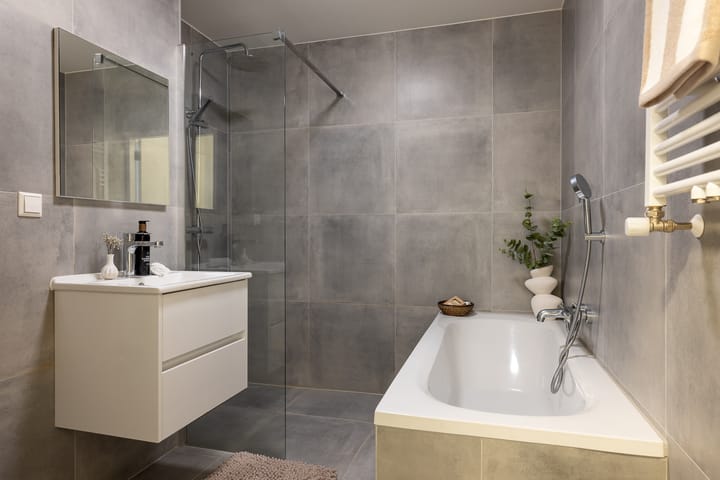 Foto 5 van Mathenesserweg 128-B