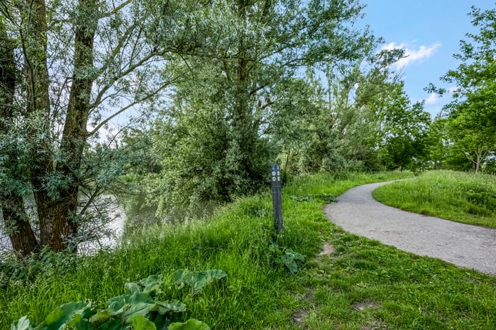 Photo 50 of Steenakker 24