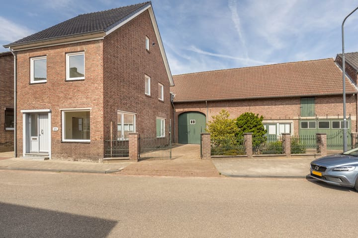 Photo 6 of Dorpsstraat 26