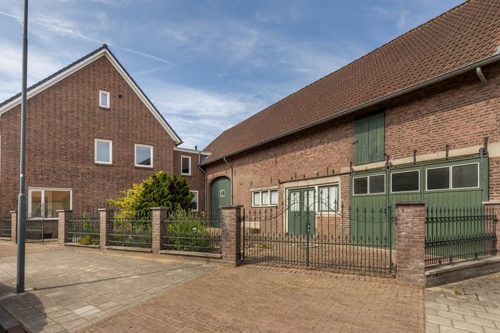 Photo 8 of Dorpsstraat 26