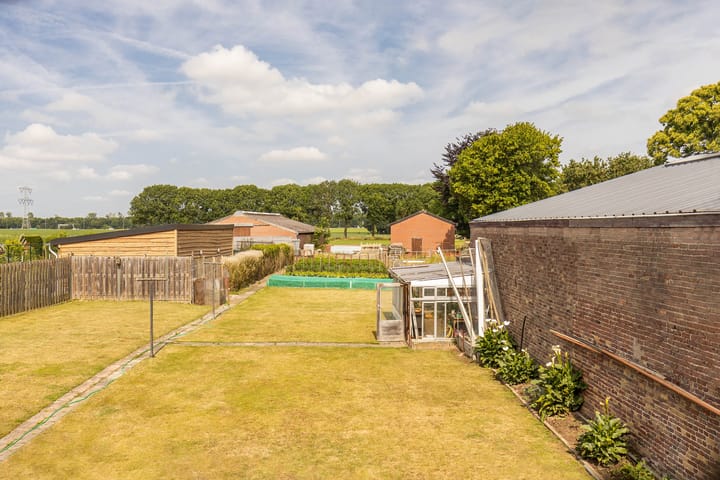 Photo 24 of Dorpsstraat 26