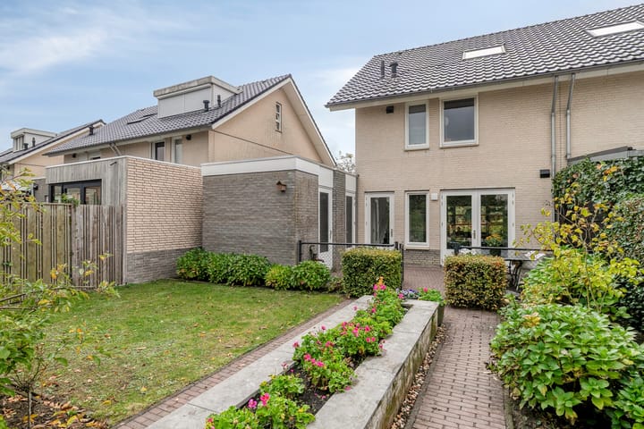 Foto 36 van Newtonplein 17