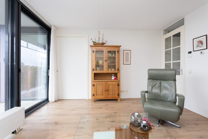 Foto 19 van Röntgenstraat 63