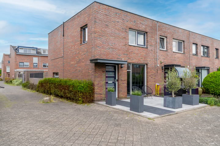 Foto 4 van Ubachsberg 16