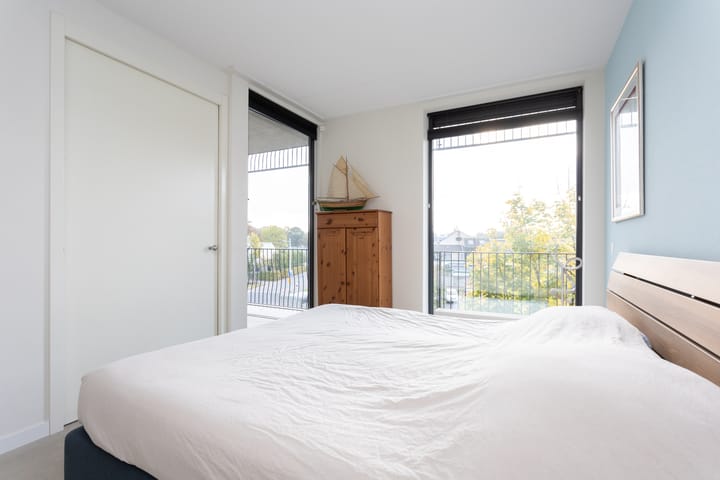 Foto 30 van Röntgenstraat 63