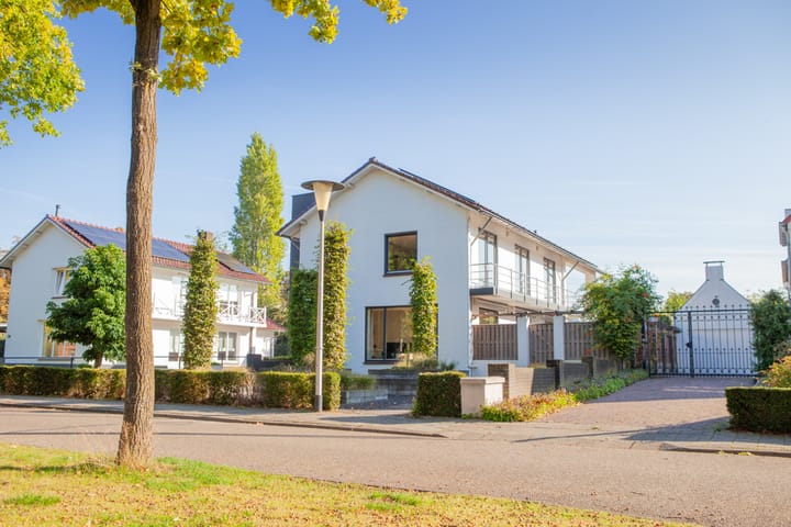 Foto 6 van Warandelaan 52