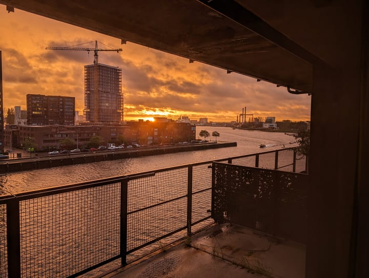 Photo 17 of Lloydstraat 102