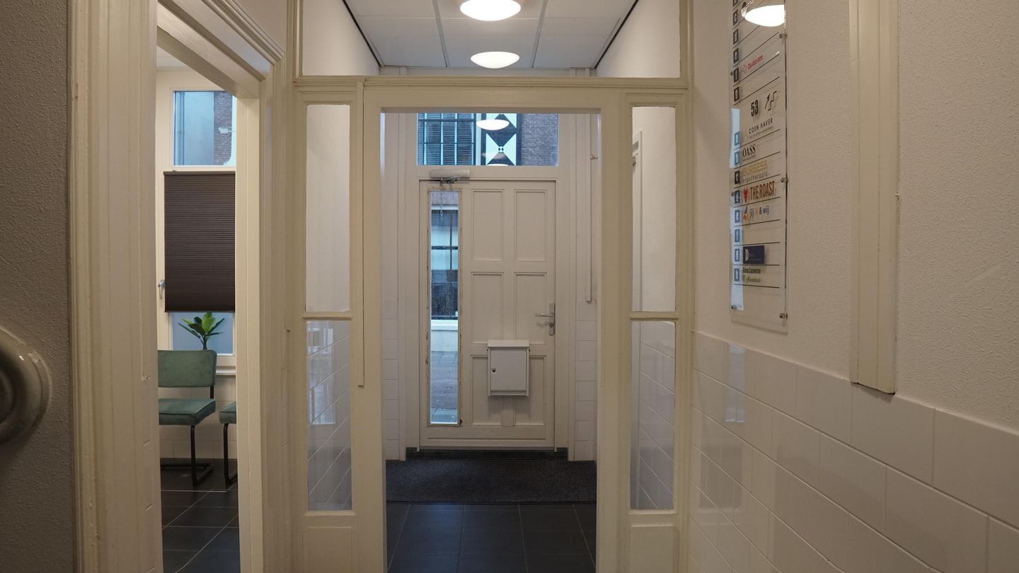 View photo 4 of Koemarkt 53