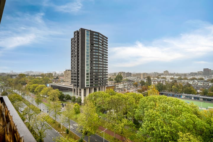 Foto 13 van Bachstraat 254