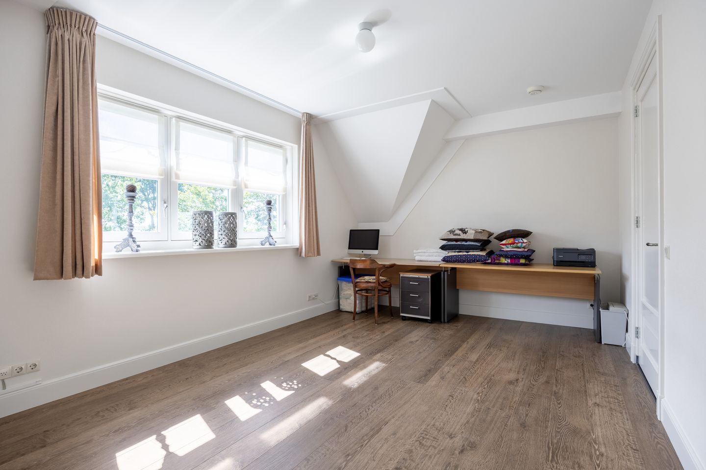 Foto 35 van Wegastraat 8