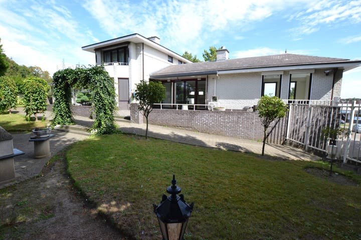 Foto 8 van Unolaan 11