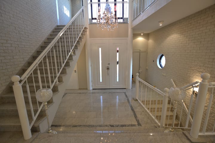 Foto 23 van Unolaan 11