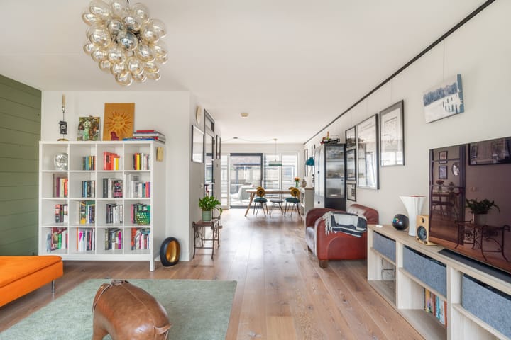 Foto 16 van Willem Hedastraat 93