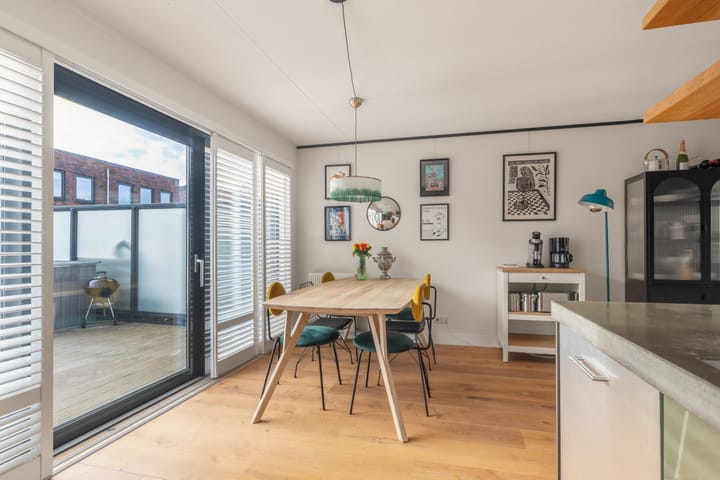 Foto 20 van Willem Hedastraat 93