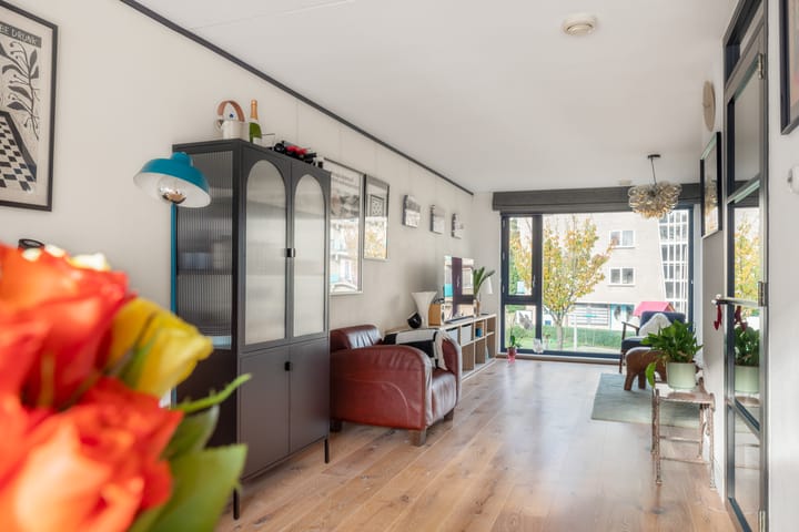 Foto 21 van Willem Hedastraat 93