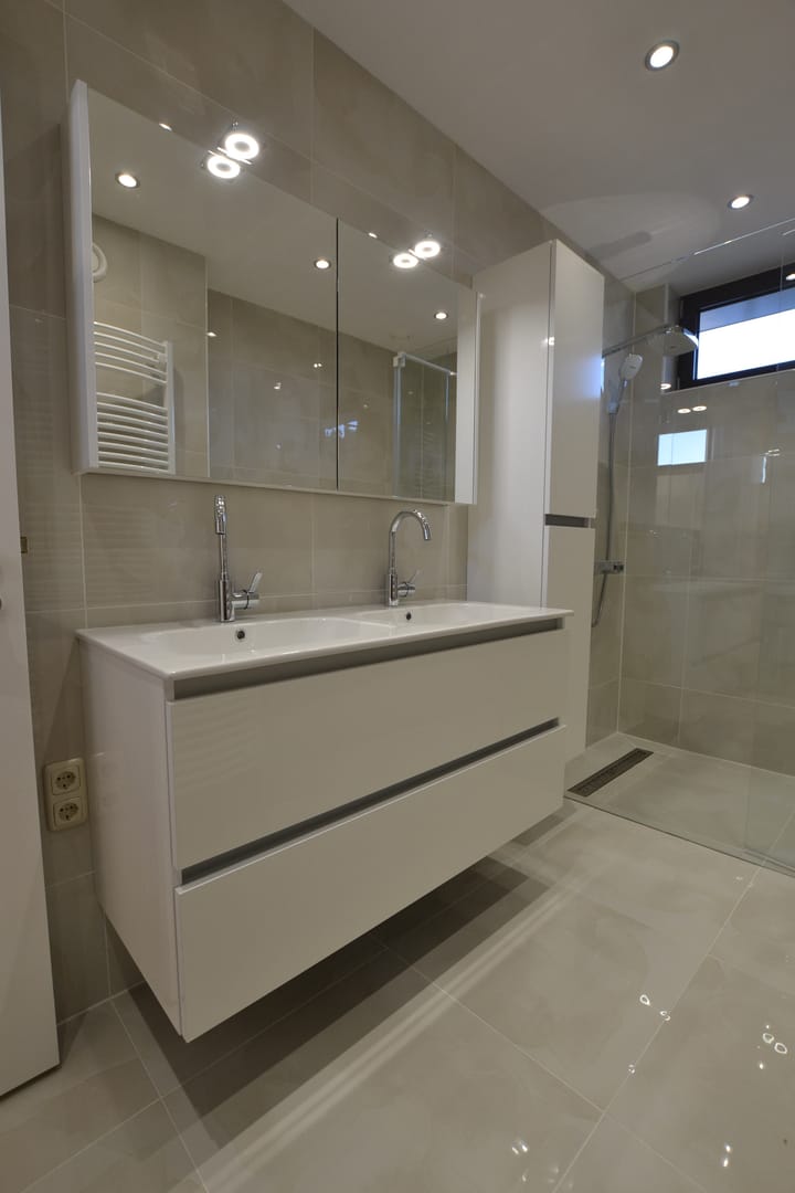 Foto 48 van Unolaan 11