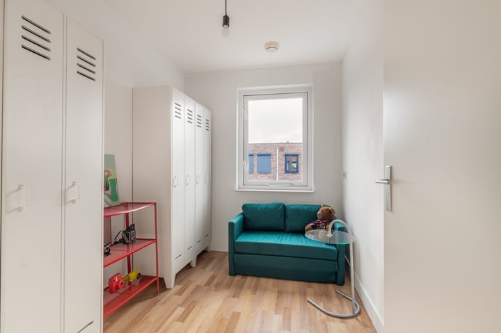 Foto 27 van Willem Hedastraat 93